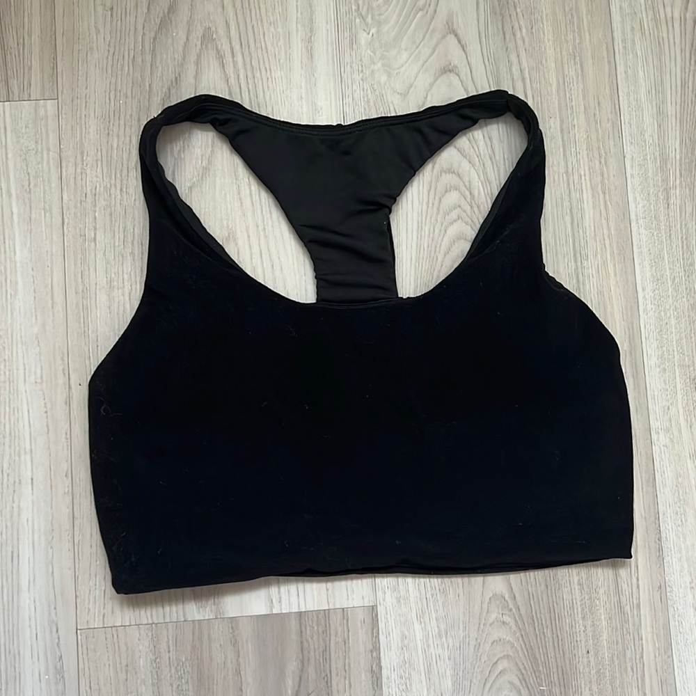 Wolven threads black yoga top